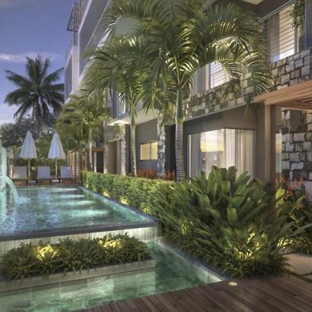 Luxury 2 Bedroom Apartment With Pool - Close To Flic-En-Flac Beach Dış mekan fotoğraf