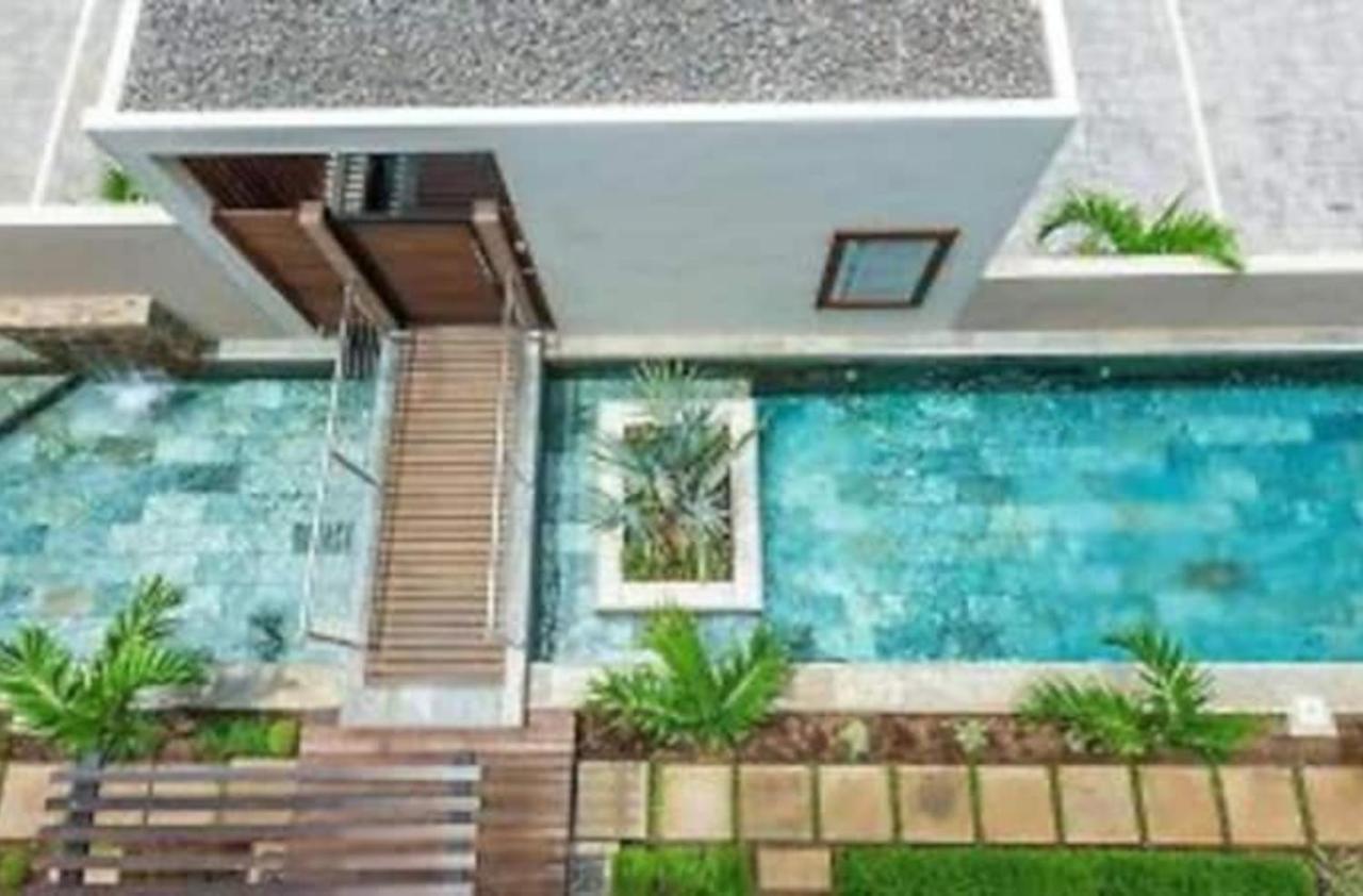 Luxury 2 Bedroom Apartment With Pool - Close To Flic-En-Flac Beach Dış mekan fotoğraf