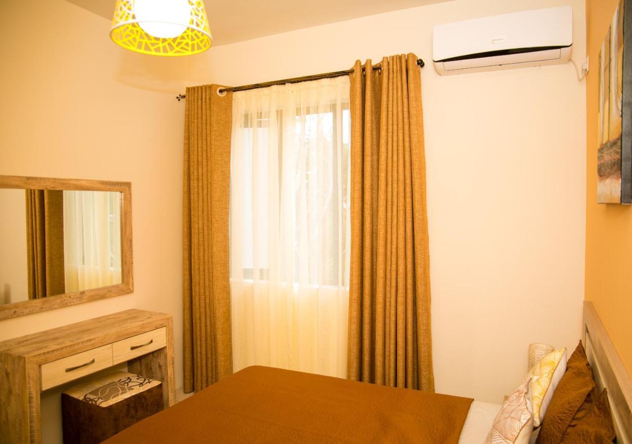 Luxury 2 Bedroom Apartment With Pool - Close To Flic-En-Flac Beach Dış mekan fotoğraf